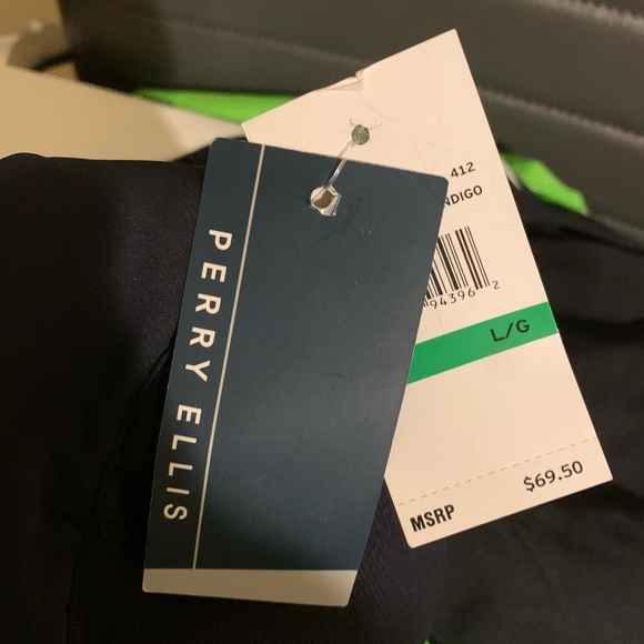 Perry Ellis quarter Zip sweater New size XL - Picture 6 of 6